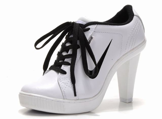 nike talons